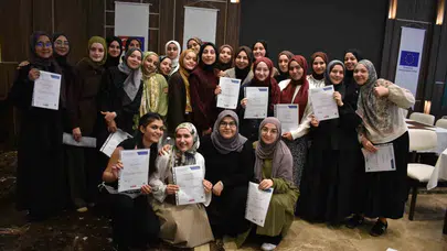 Dijital çağın dezenformasyon savaşına karşı genç kalkan: TÜRGEV öncülüğünde uluslararası güç birliği