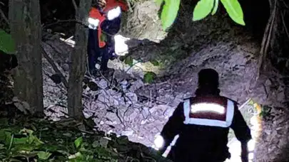 Doğa yürüyüşü kabusa dönüştü: Beşkayalar’da mahsur kalan 3 genci ekipler kurtardı