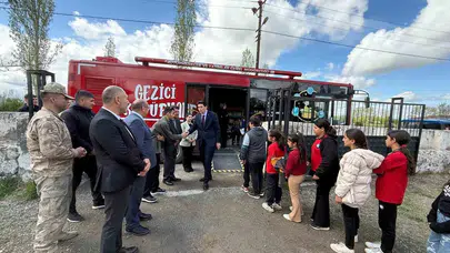 Iğdır’da eğitime tekerlekli destek: Gezici kütüphane köy okuluna ulaştı