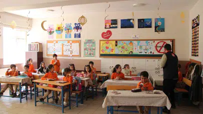 Minik öğrencilere hayati ders: 112 Acil Çağrı hattı oyuncak değil