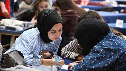 Gençlerin kıyasıya rekabeti Afyonkarahisar’da noktalandı: Bölge finali için geri sayım başladı