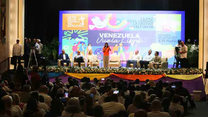 Yaptırımların gölgesinde yaşam mücadelesi: Venezuelalılar seslerini duyurmak için yollara düştü