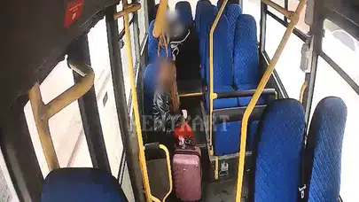 Düzce’de direksiyon başında insanlık dersi: Bayılan öğrenciyi rotasından sapıp hastaneye yetiştirdi