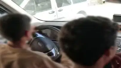 Sosyal medyada paylaşılan o görüntüler pahalıya patladı: Minibüsü çocuğa teslim eden araç sahibine ceza şoku