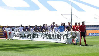 Eyüpspor ile Gaziantep FK kozlarını paylaşıyor: İlk yarıda gol sesi çıkmadı