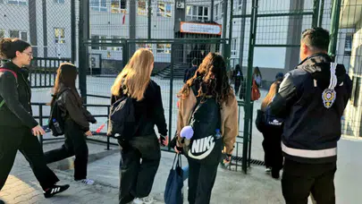 Bartın’da eğitim seferberliği: Polis ekipleri öğrencilerin huzuru için sahaya indi