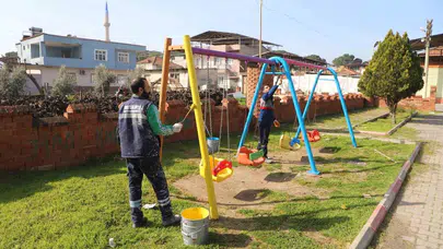 Turgutlu’da çocukların yüzü gülüyor: Parklar baştan aşağı yenilendi
