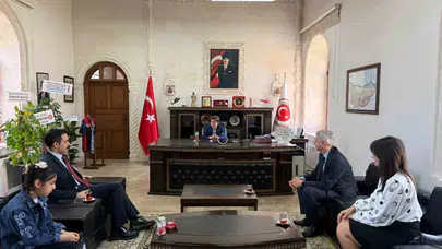 Gercüş'te koltuk onlara emanet: Minik kaymakamlar hayallerini anlattı
