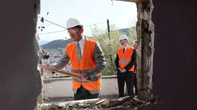 Tokat'ta değişim vakti: Başkan Yazıcıoğlu kepçenin başına geçti, dönüşüm için ilk darbe vuruldu