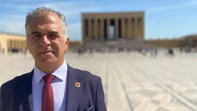 Datça'da sürpriz ayrılık: CHP İlçe Başkanı Sezai Öz görevini bıraktı