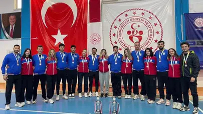 Gaziantep’te çifte gurur: MSKÜ hokeyde zirveyi zorladı