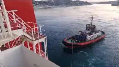 Yalıya çarpmadan durabildi: Sarıyer’de yürekleri ağza getiren gemi kurtarıldı