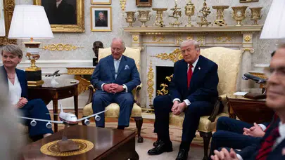 Trump’tan Kral Charles’a övgü dolu karşılama: İngiliz aksanınıza herkes hayran kalacak