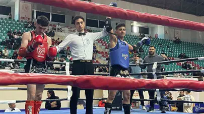 Diyarbakır’da Kayseri rüzgarı: Ringin genç yıldızları madalyalara ambargo koydu