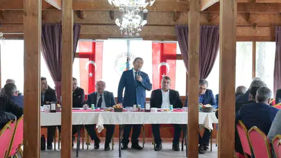 Darende’de hizmet mesaisi: Başkan Bozkurt muhtarlarla yol haritasını belirledi