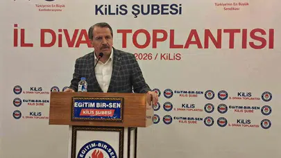 Akıllı telefonlar sınıflardan çıkıyor mu? Ali Yalçın'dan ezber bozan öneri: Tuşlu telefona dönüş sinyali