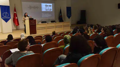 Öğretmen adaylarına hayati uyarı: Sesinizi korumak için bu alışkanlıkları hemen terk edin