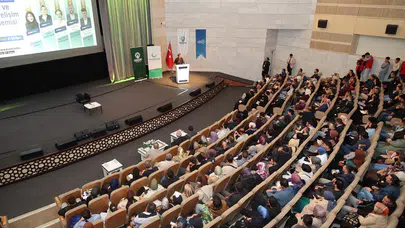 Karatay'da aile bağlarını güçlendiren buluşma: Sevgi ve sınır dengesi masaya yatırıldı