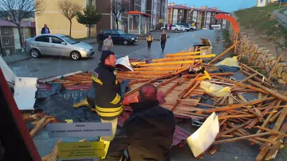 Bayburt ve çevresine fırtına alarmı: Meteorolojiden kritik uyarılar peş peşe geldi