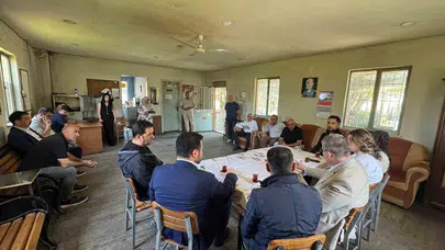 Direksiyon başındaki emekçilerin sesi oldu: Başkan Subaşıoğlu Sevindik durağında mesaiye ortak oldu