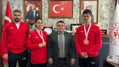 Bilecik’in gururu oldular: Ringden şampiyonluk ve madalya ile döndüler