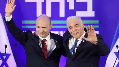 Netanyahu’ya karşı dev ittifak: Eski başbakanlar güçlerini birleştirdi