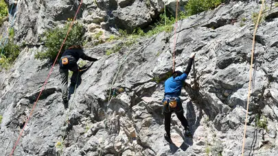 Zirve tutkunları Balıkesir'de buluştu: 400 sporcu doğayla bütünleşti