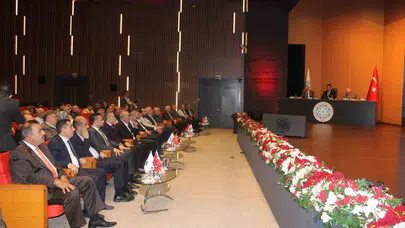 Küresel fırtınada sanayicinin pusulası: Gülsoy'dan "reel sektör" vurgusu