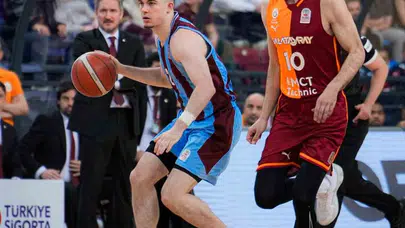 Fırtına evinde esti: Trabzonspor, Galatasaray’ı Hayri Gür’de devirdi