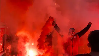 Edirne’de sarı-kırmızı gece: Dev derbi zaferi sokaklara taştı
