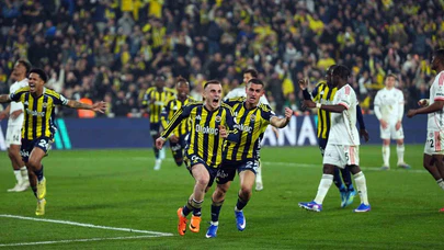Fenerbahçe, lider Galatasaray ile puan farkını 1’e indirdi
