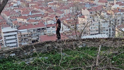 Tophane surlarında aşk infazı! 'Ezgi gelmezse atlarım' dedi, azrail ile burun buruna geldi!