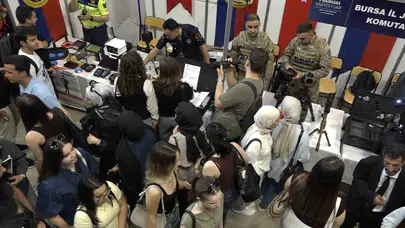 Gençlerin gözdesi Jandarma oldu: Uludağ Kariyer Fuarı’nda teknoloji ve güvenlik buluşması