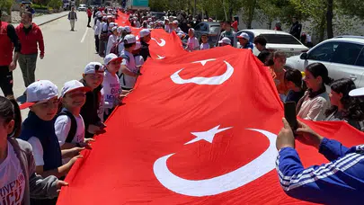 Bayburt’ta 19 Mayıs coşkusu: Gençler milli birlik için yürüdü
