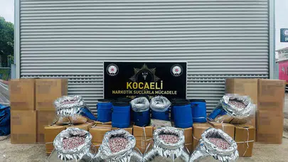 Zehir tacirlerine Kocaeli'de büyük darbe: Milyonlarca haplık hammadde ele geçirildi