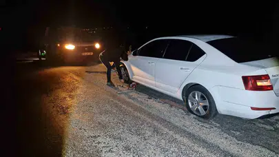 Alaca yolunda kabus dolu gece: 5 sürücü aynı noktada mağdur oldu
