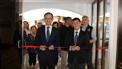 Marmaris’ten Çin’e uzanan dostluk köprüsü: 55 yıllık diplomatik bağlar sanatla taçlandı