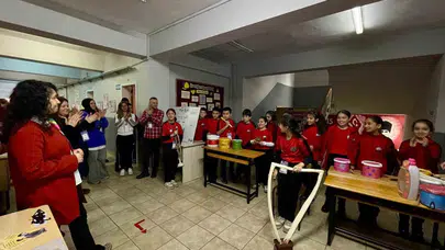 Zonguldak’ta genç beyinlerin teknoloji şovu: Geleceğin mucitleri görücüye çıktı