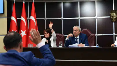 Kepez’de mali disiplin zaferi: Borçlar sıfırlandı, yatırımlar hız kesmedi
