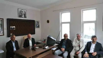 Kocasinan’da saha mesaisi: Başkan Çolakbayrakdar mahalle sakinlerinin taleplerini dinledi