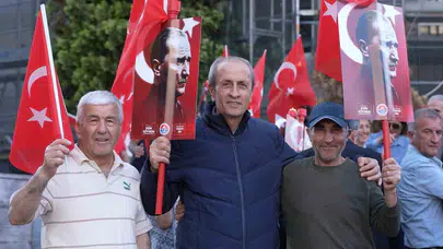 Maltepe’de bayram coşkusu: Zeynep Bastık sahnesiyle geceye damga vurdu