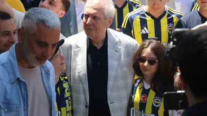 Aziz Yıldırım'dan Sakarya çıkarması: Futbol aklı ve Şampiyonlar Ligi vurgusu
