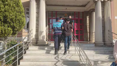 Didim’de gece operasyonu: Göçmen kaçakçılarına jandarma darbesi