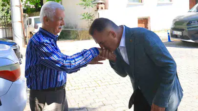 Kahramanların emanetine bayram ziyareti: Vali Akbıyık şehit evinde