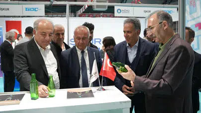 Gençlerin kariyer rotası İpekyolu’nda çiziliyor: Rektörlerden fuara tam destek