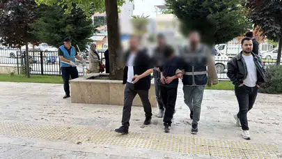 Şampiyonluk coşkusu karakolda bitti: Kutlamalarda silah çeken genç yakayı ele verdi