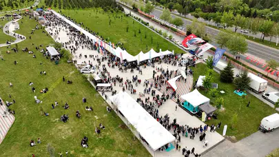 Kayseri gökyüzünde tarihi buluşma: Havacılığın kalbi Erciyes'te attı