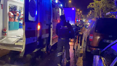 Otobüsten indiği an dehşeti yaşadı: Elektrikli bisikletli sürücünün üzerinden muşta çıktı