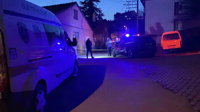 Bolu'da dehşet anları: Boşanma aşamasındaki eşinin evine kurşun yağdırdı