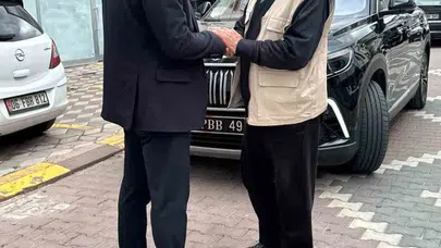 Pursaklar’da bayram mesaisi: Başkan Çetin sokak sokak gezerek gönüllere dokundu